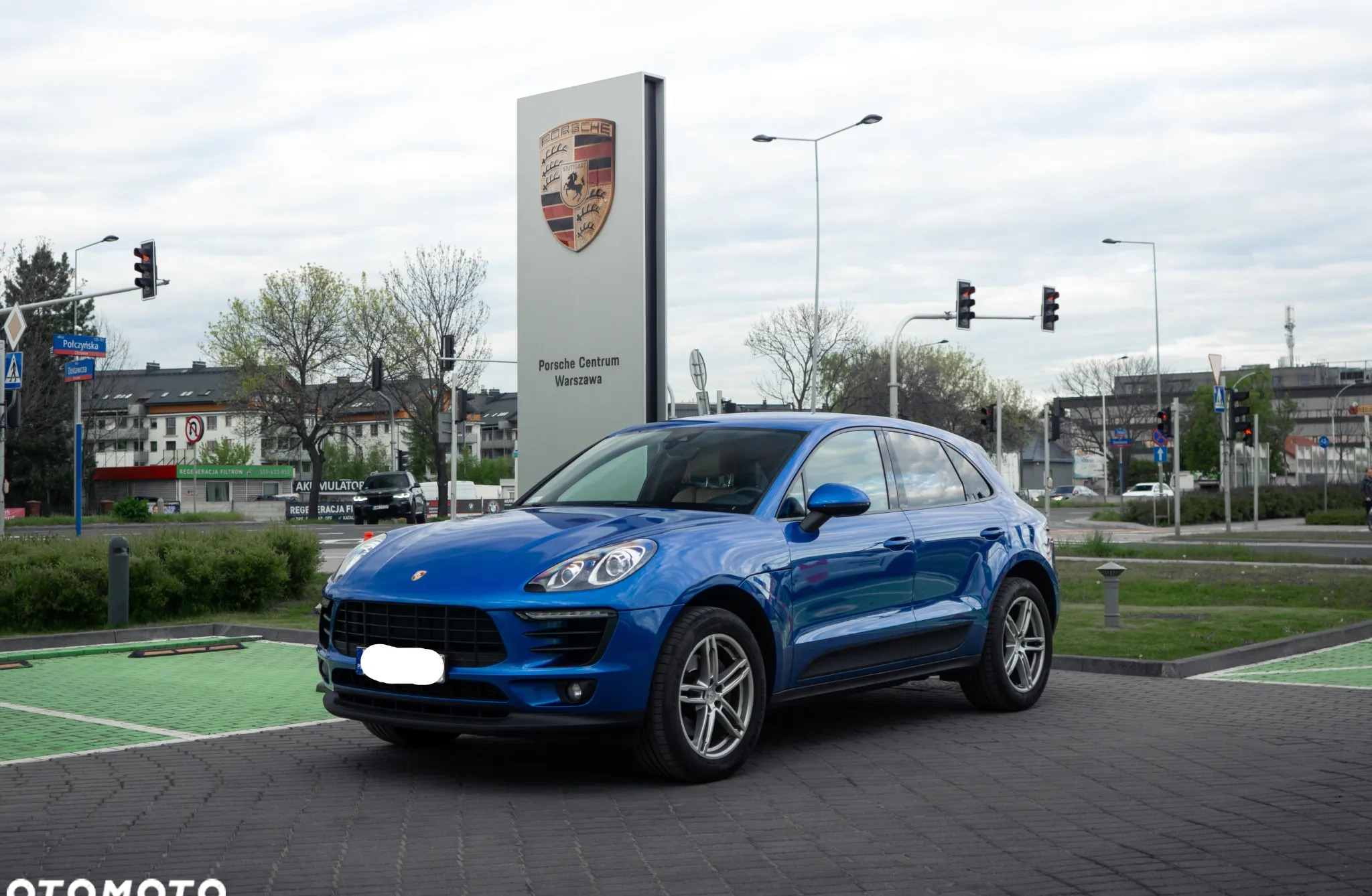 Porsche Macan cena 159500 przebieg: 180100, rok produkcji 2017 z Warszawa małe 254